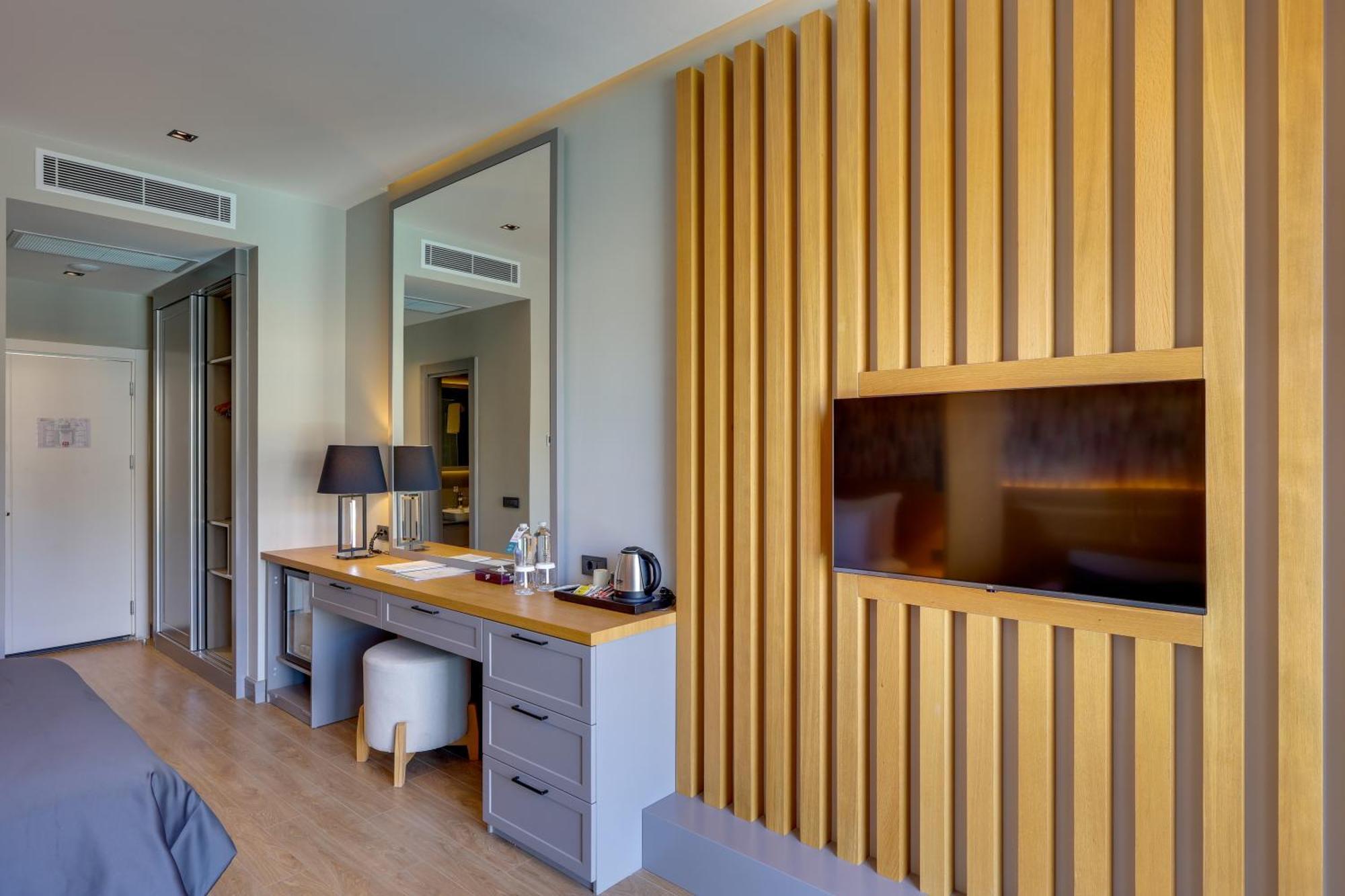 אורטקנט Celeste Bella Luxury Hotel & Spa מראה חיצוני תמונה