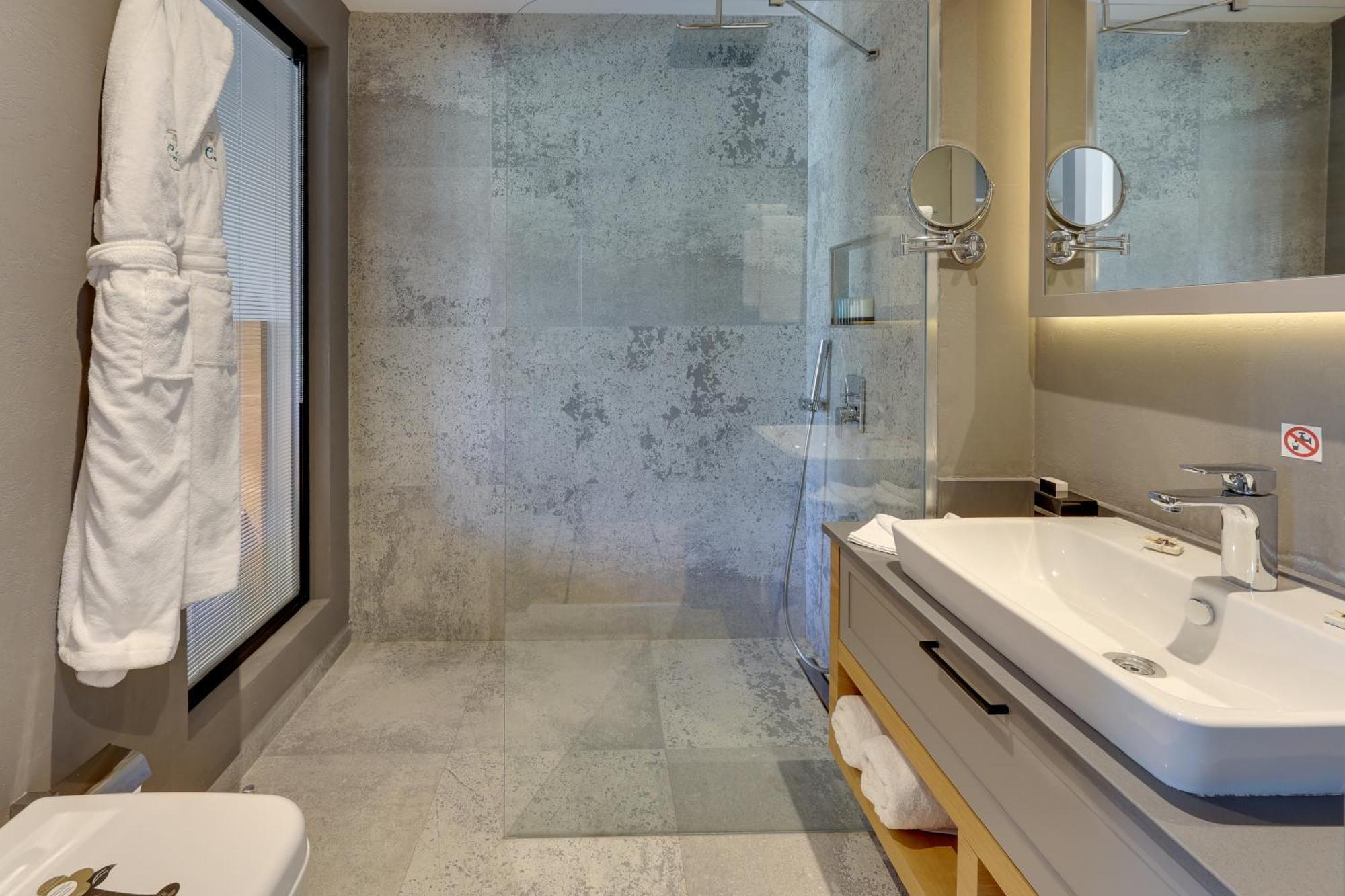 אורטקנט Celeste Bella Luxury Hotel & Spa מראה חיצוני תמונה